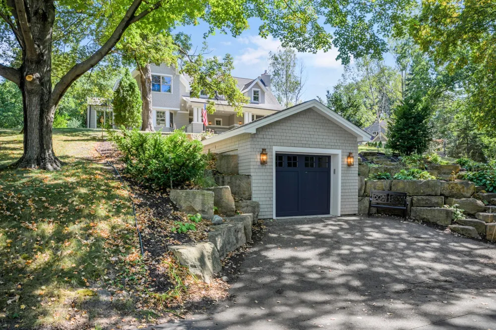 20590 Linden Road Deephaven, MN 55331
