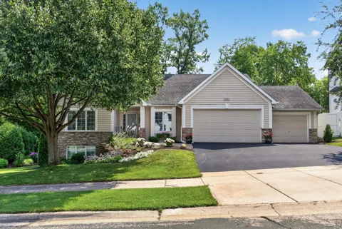 506 Hawthorne Woods Drive