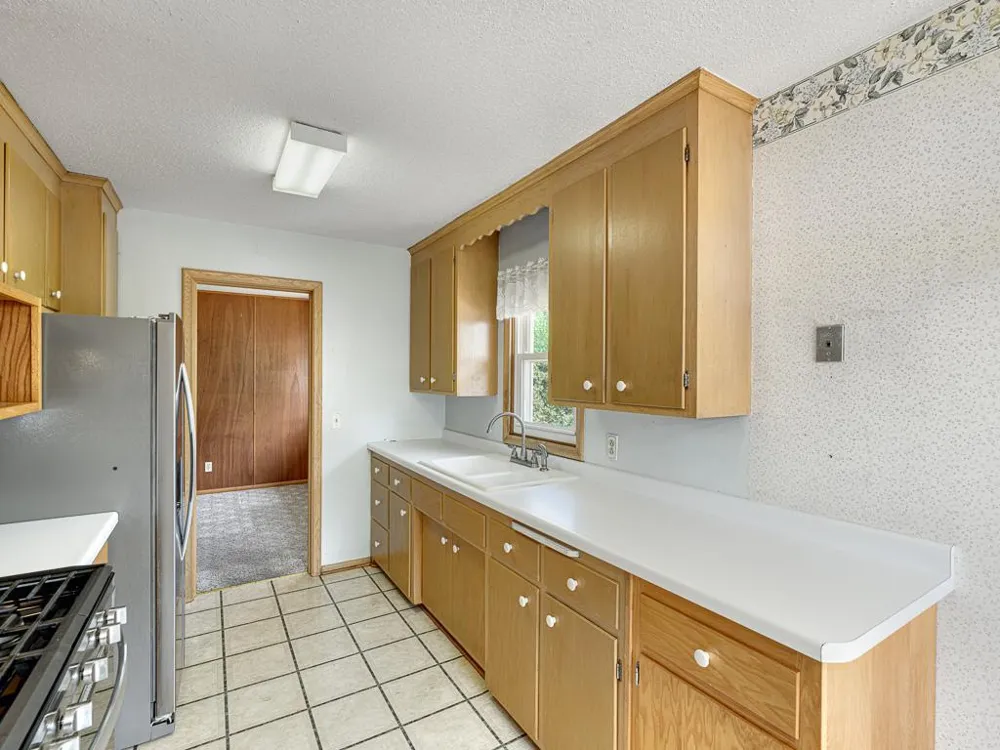 6371 Madison Street NE Fridley, MN 55432