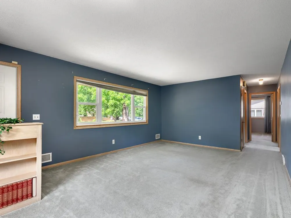 6371 Madison Street NE Fridley, MN 55432