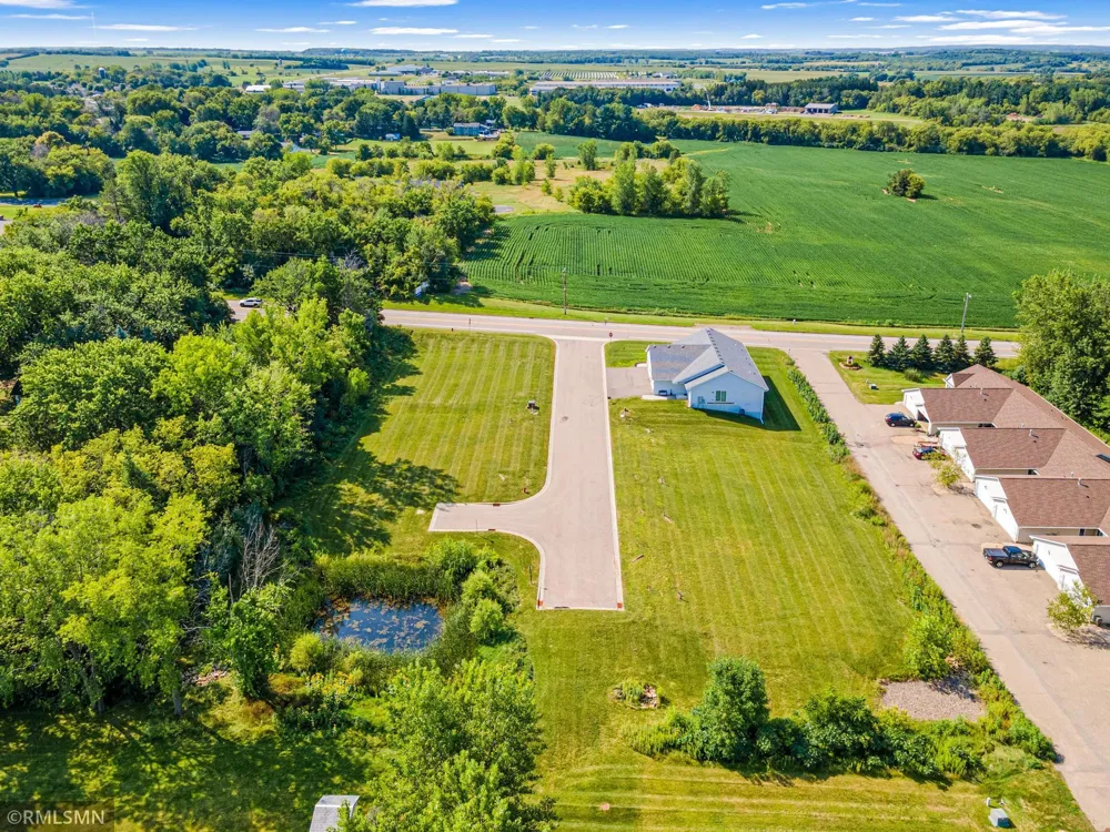 680 Heritage Lane Hammond, WI 54015