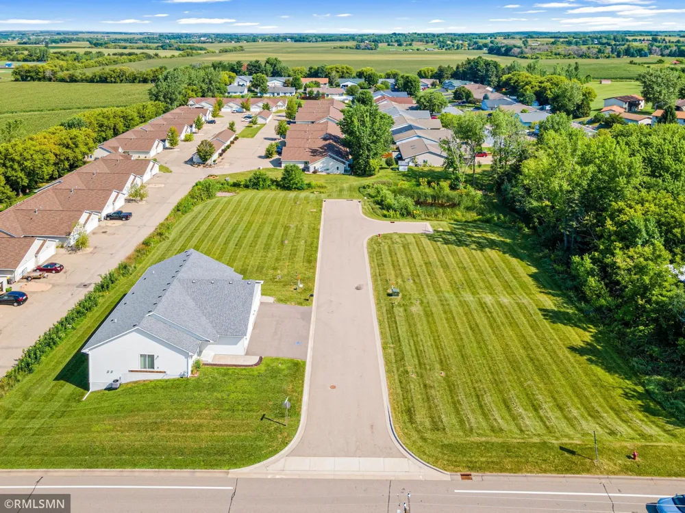 680 Heritage Lane Hammond, WI 54015