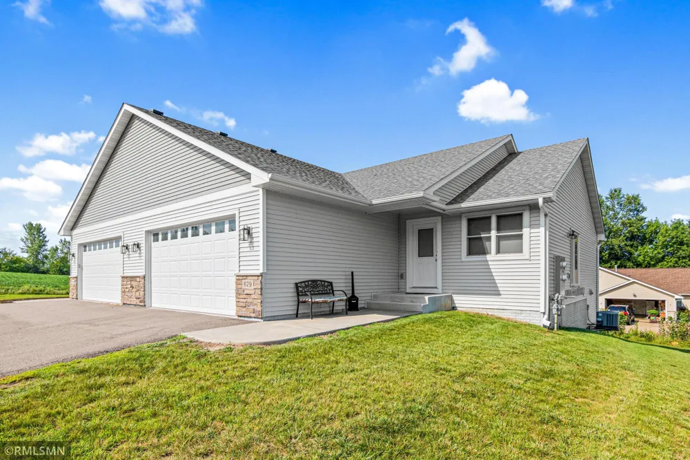 680 Heritage Lane Hammond, WI 54015
