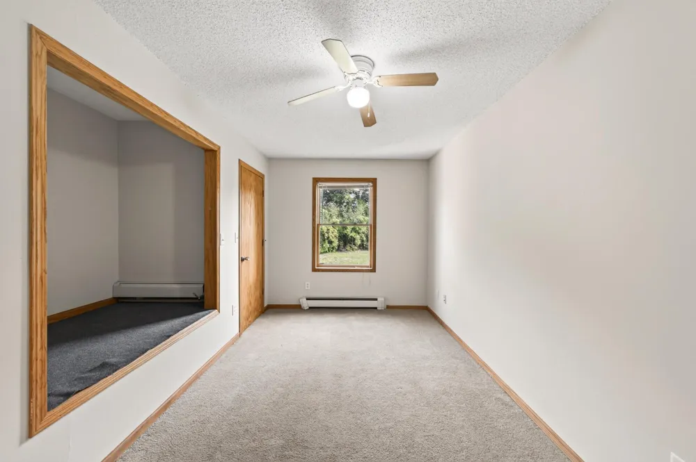 6262 7th Street Oakdale, MN 55128