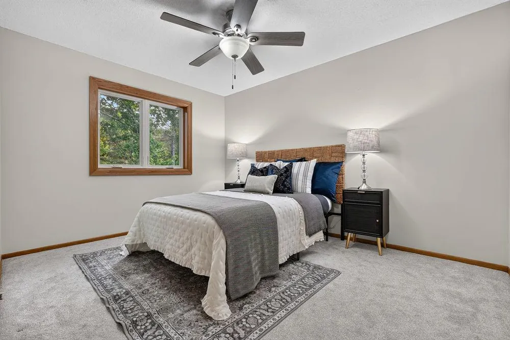2635 Hydram Avenue Oakdale, MN 55128