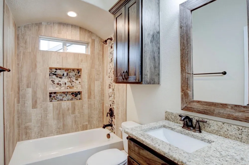 125 Las Vegas Trail White Settlement, TX 76108