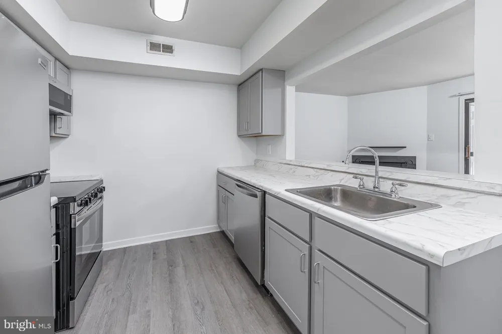 1309 ROBERTS WAY Voorhees, NJ 08043