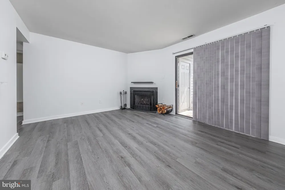 1309 ROBERTS WAY Voorhees, NJ 08043