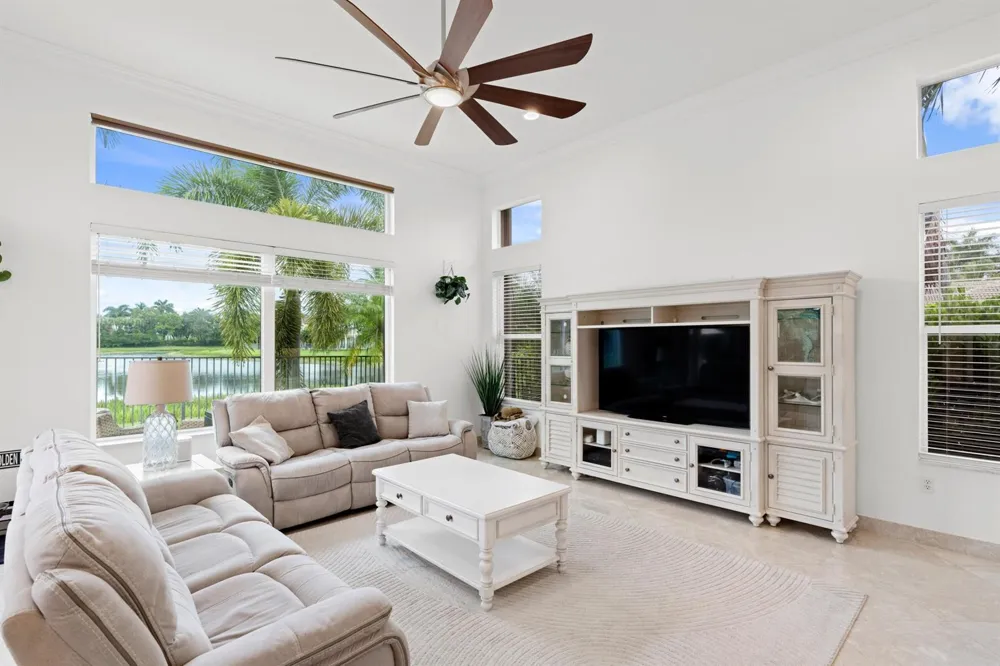 11241 Brandywine Lake Way Boynton Beach, FL 33473