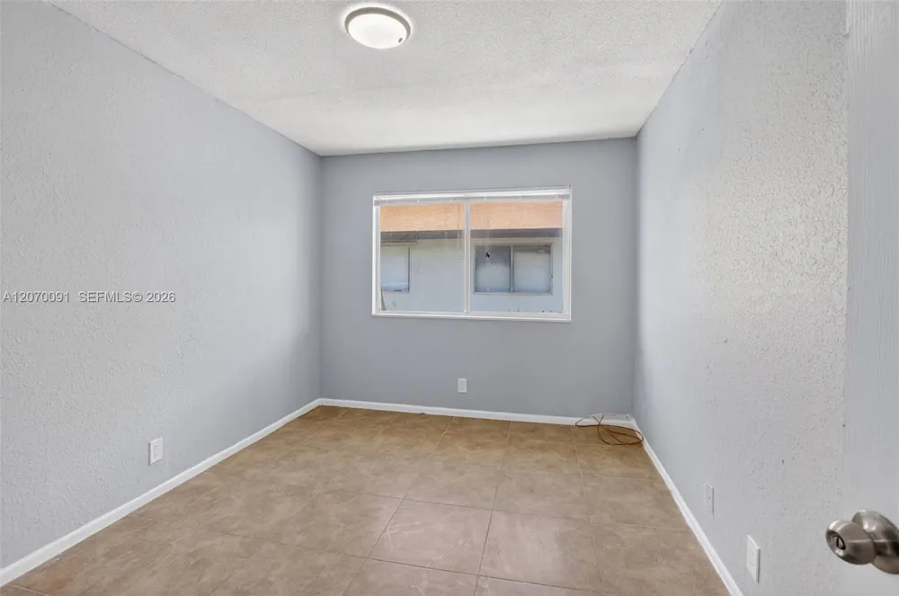 2201 Catherine Dr #3 Delray Beach, FL 33445