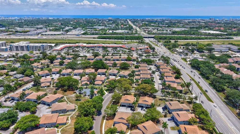 2201 Catherine Dr #3 Delray Beach, FL 33445