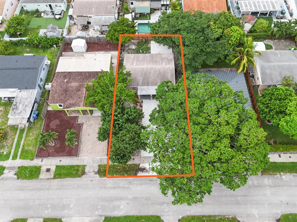 5249 NE 4TH TERRACE Oakland Park, FL 33334