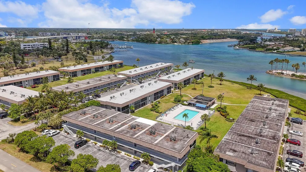 755 SATURN STREET #H207 Jupiter, FL 33477