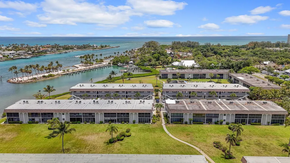 755 SATURN STREET #H207 Jupiter, FL 33477