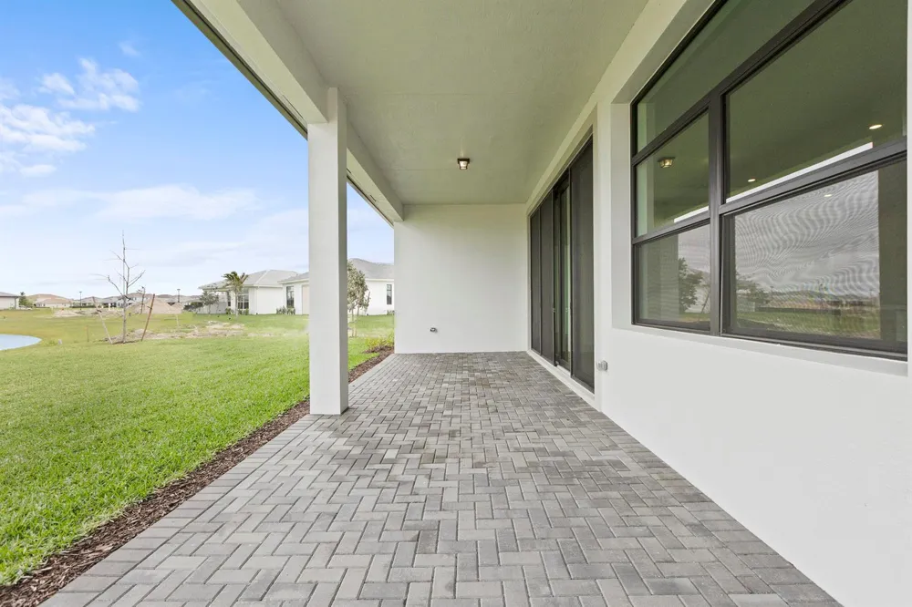 5080 Rivo Alto Circle Westlake, FL 33470
