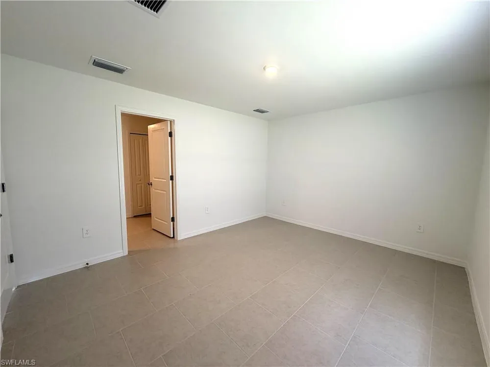 17265 Cantu Court North Fort Myers, FL 33917