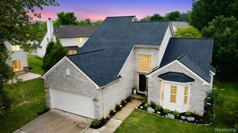 766 Pembroke Drive