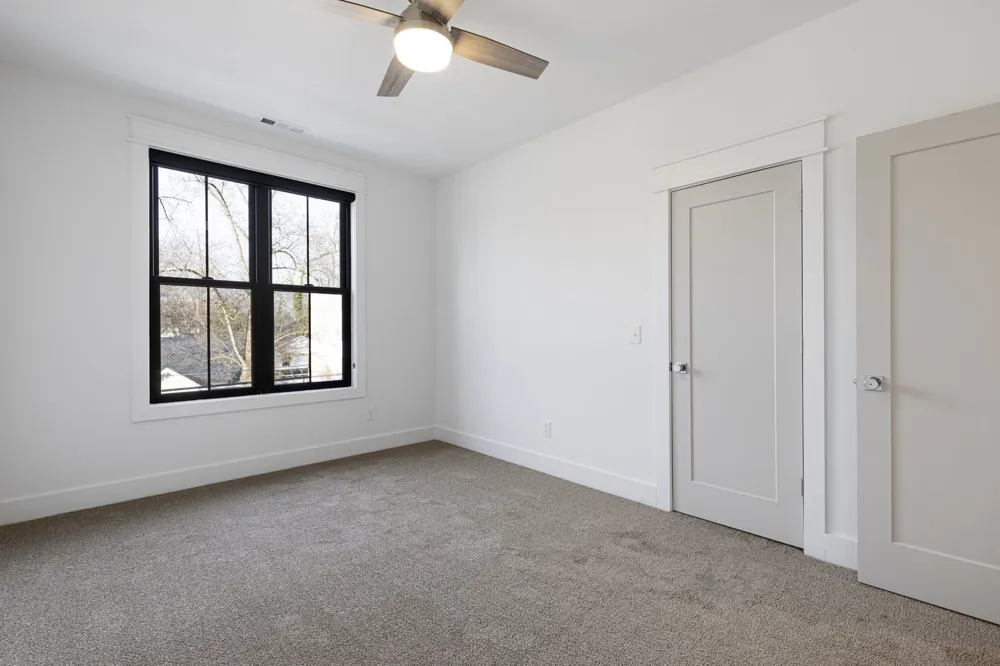 219 S Bilbro St Murfreesboro, TN 37130