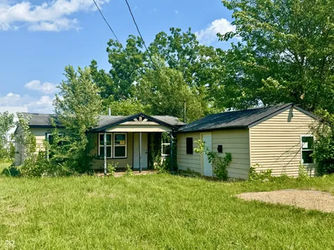 2953 Clover Drive