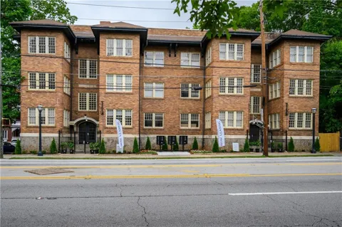 360 Ponce De Leon Avenue NE #2