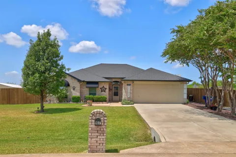 107 Cottonwood Drive