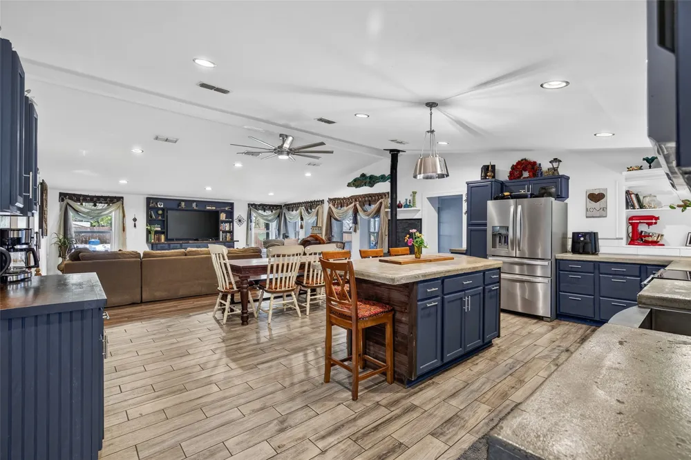 116 Pauline Road Mabank, TX 75156