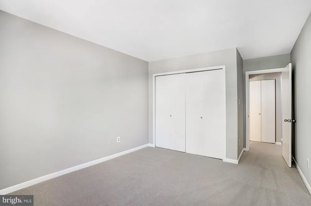 1953 LAKEPORT WAY Reston, VA 20191