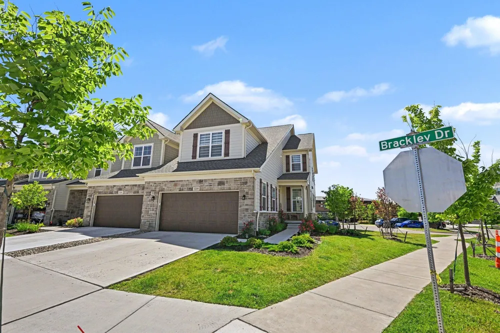 3239 Brackley Drive Ann Arbor, MI 48105