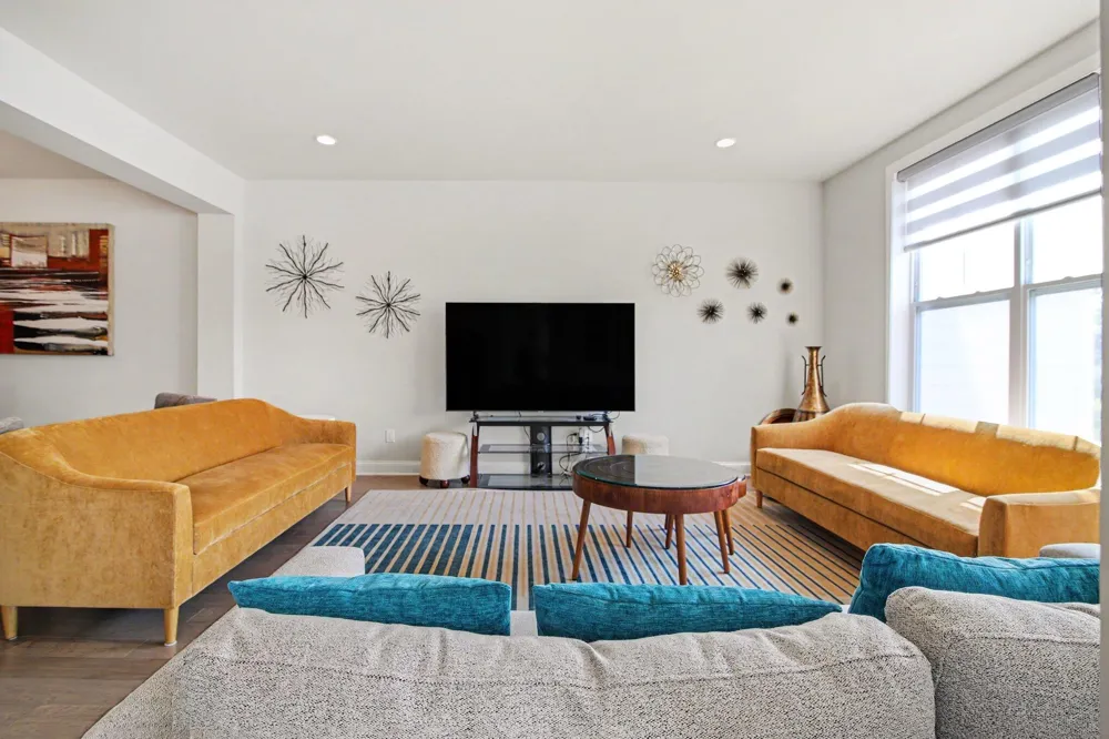 3239 Brackley Drive Ann Arbor, MI 48105