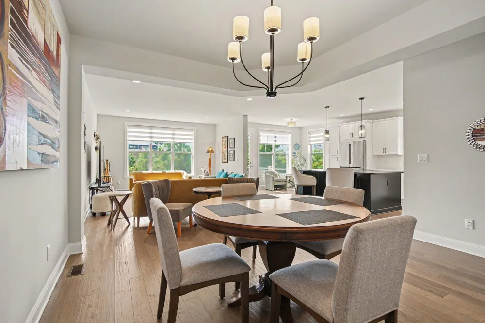 3239 Brackley Drive Ann Arbor, MI 48105
