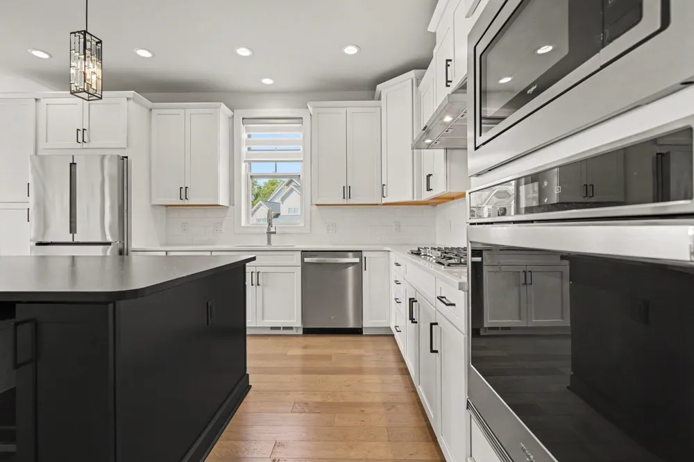 3239 Brackley Drive Ann Arbor, MI 48105