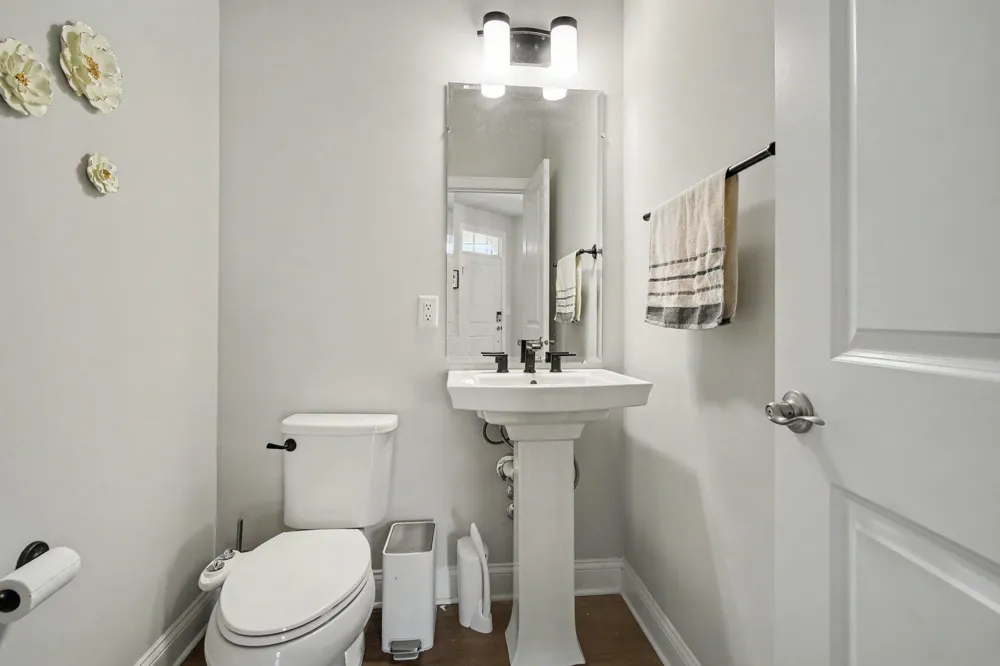 3239 Brackley Drive Ann Arbor, MI 48105