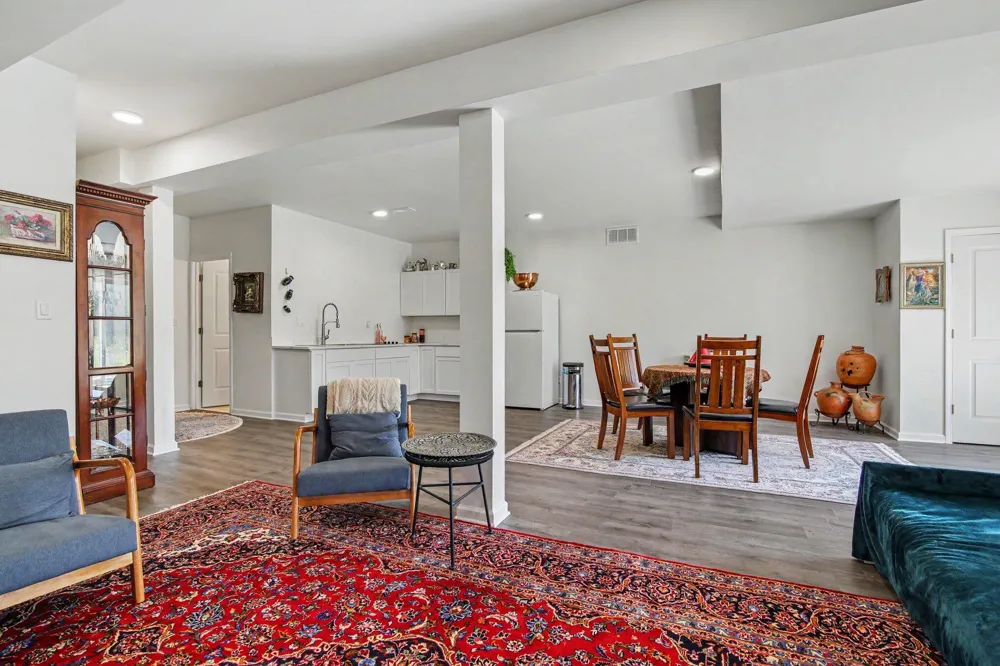 3239 Brackley Drive Ann Arbor, MI 48105