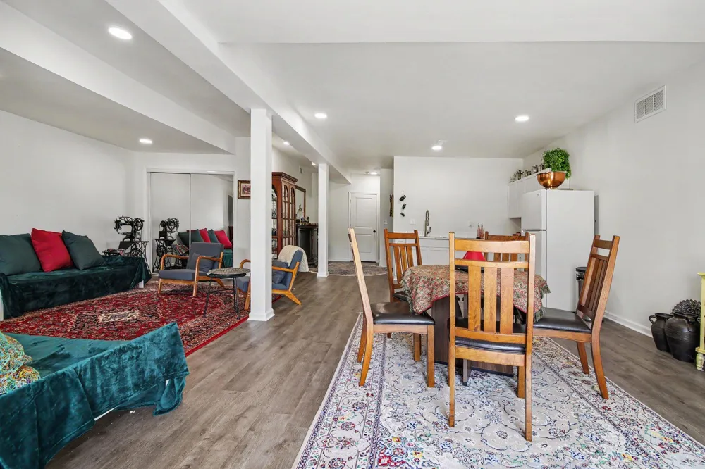 3239 Brackley Drive Ann Arbor, MI 48105