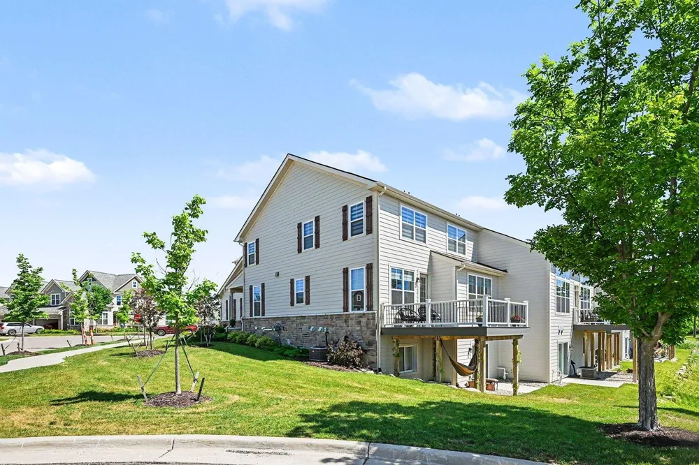 3239 Brackley Drive Ann Arbor, MI 48105