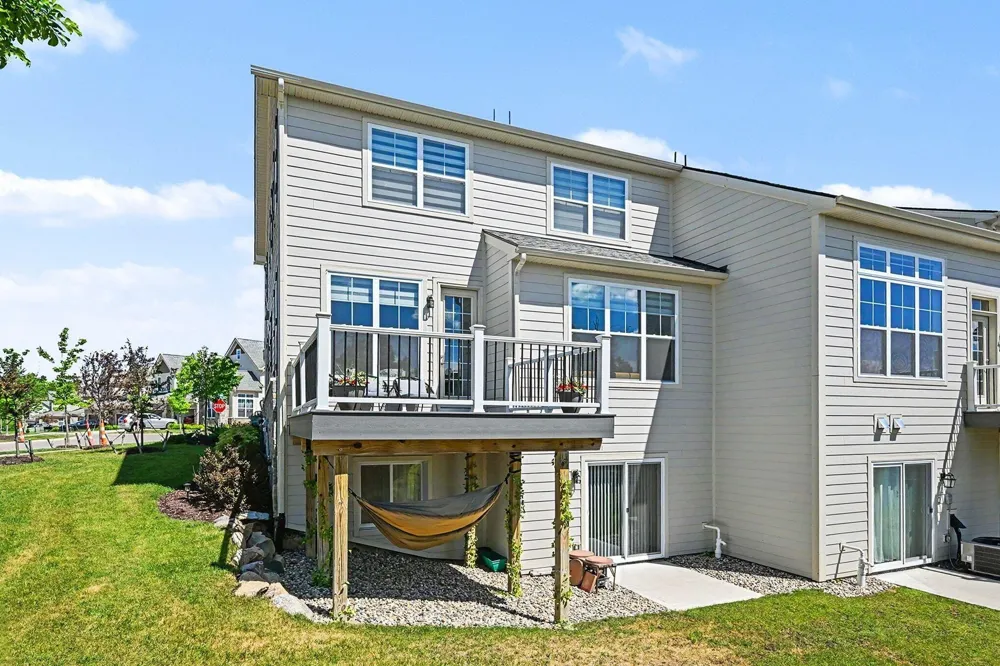 3239 Brackley Drive Ann Arbor, MI 48105