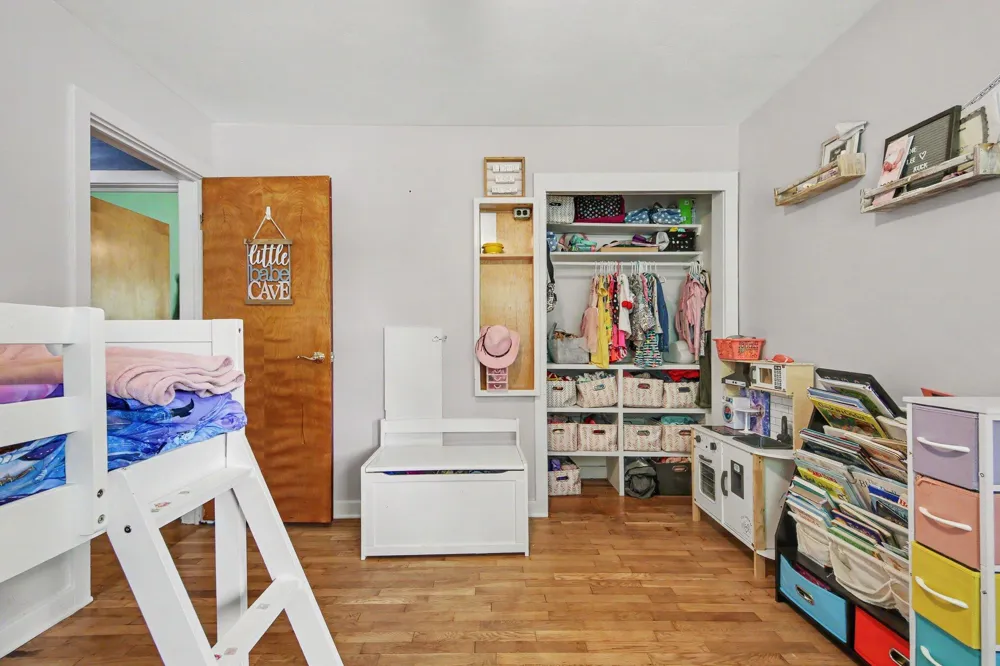 222 Woodrow Street Fremont, MI 49412