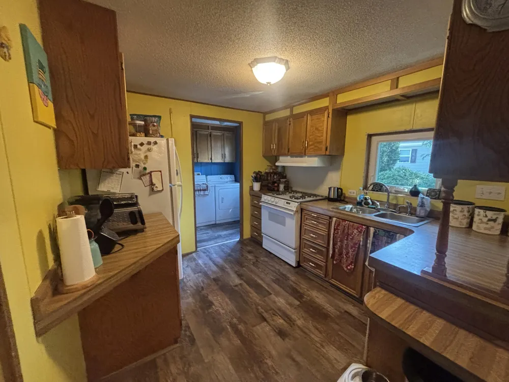 14288 Winters Creek W Olive Township, MI 49460