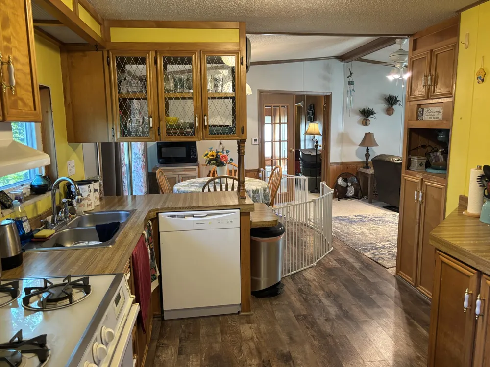 14288 Winters Creek W Olive Township, MI 49460