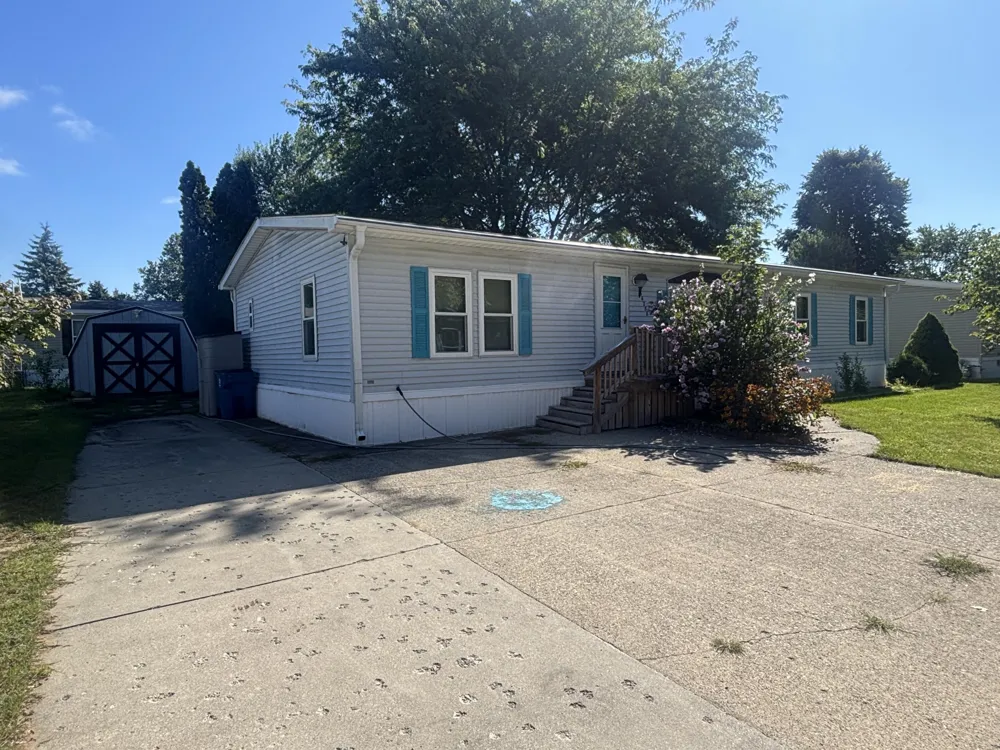 14288 Winters Creek W Olive Township, MI 49460