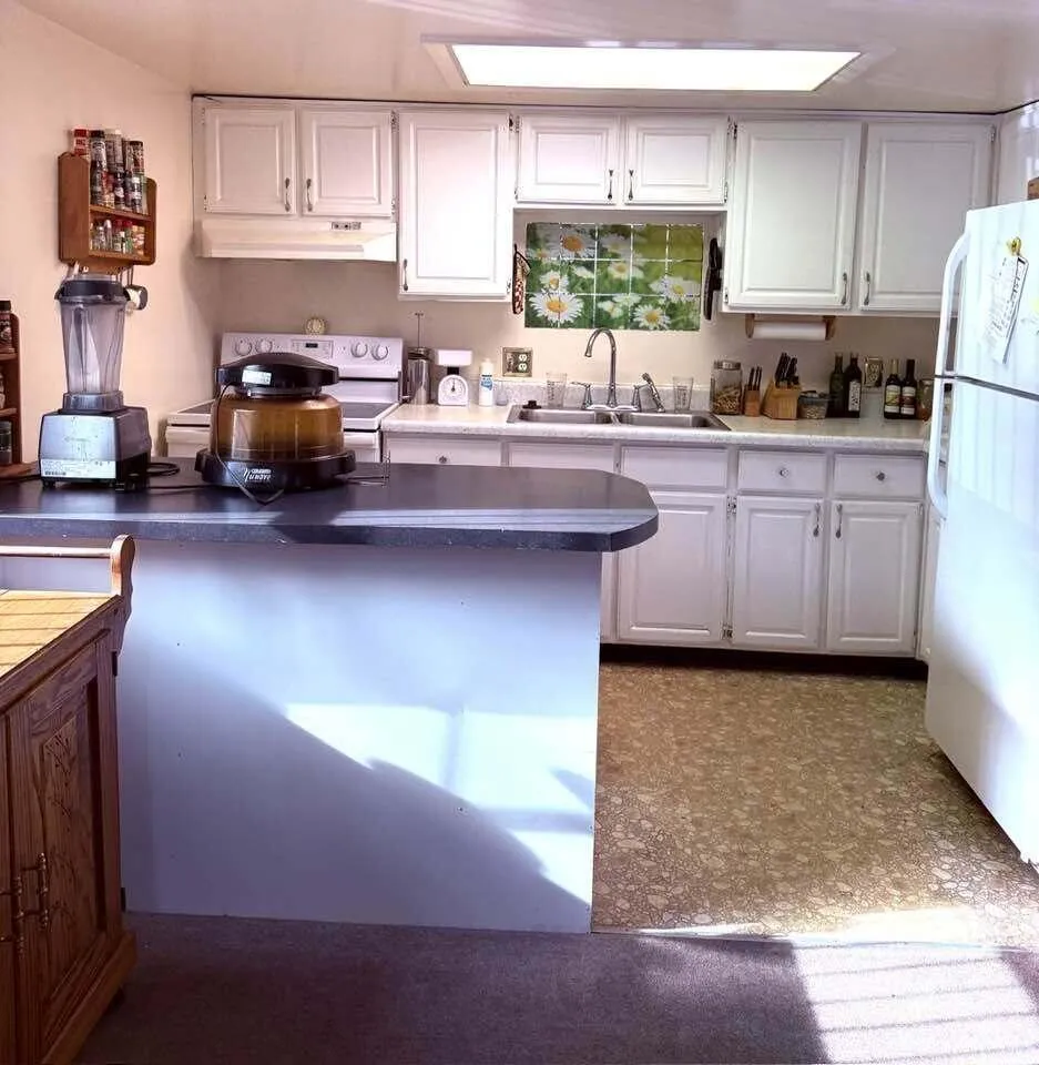 199 E 34th Street #5 Holland City, MI 49423