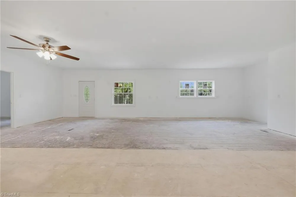 209 Bruno Lane Boomer, NC 28606