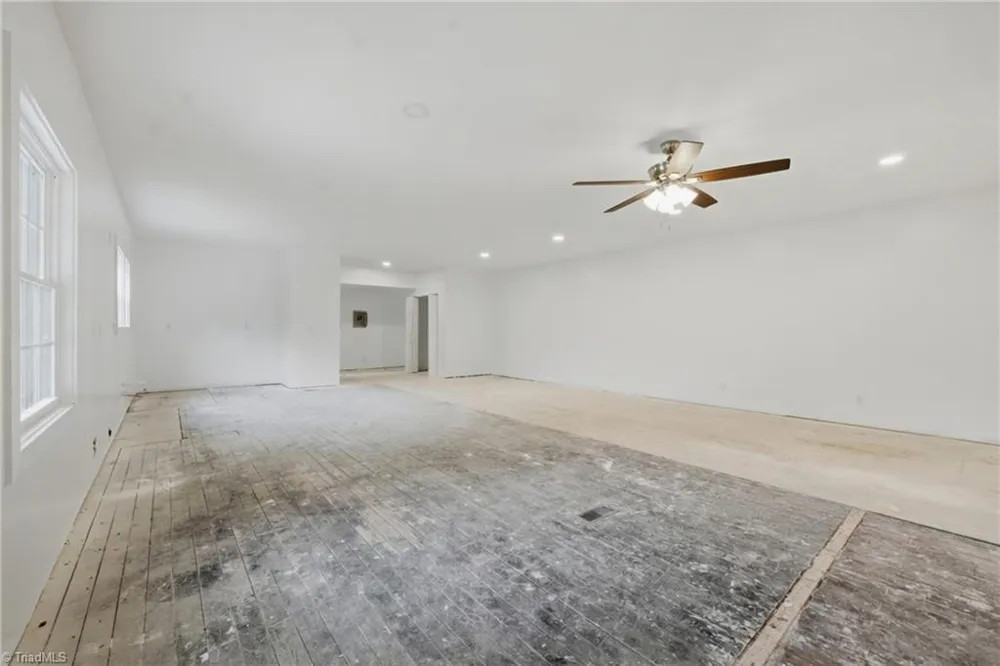 209 Bruno Lane Boomer, NC 28606
