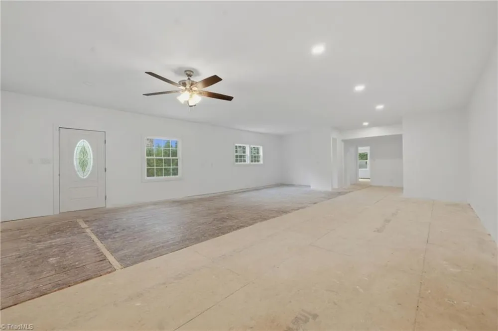 209 Bruno Lane Boomer, NC 28606