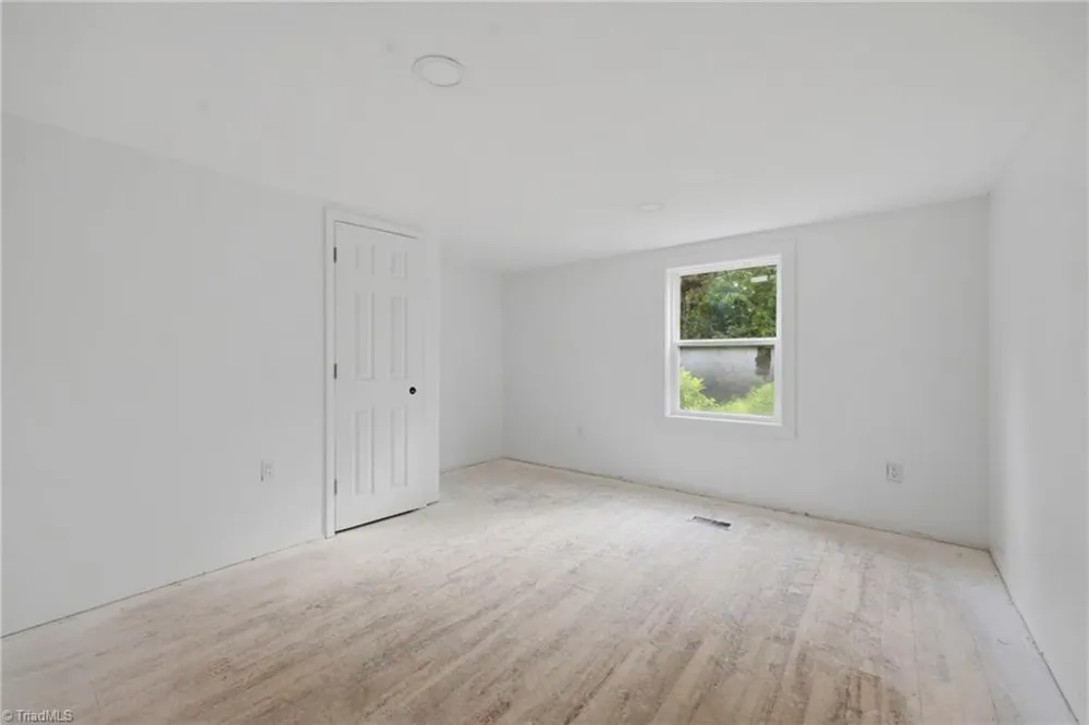 209 Bruno Lane Boomer, NC 28606