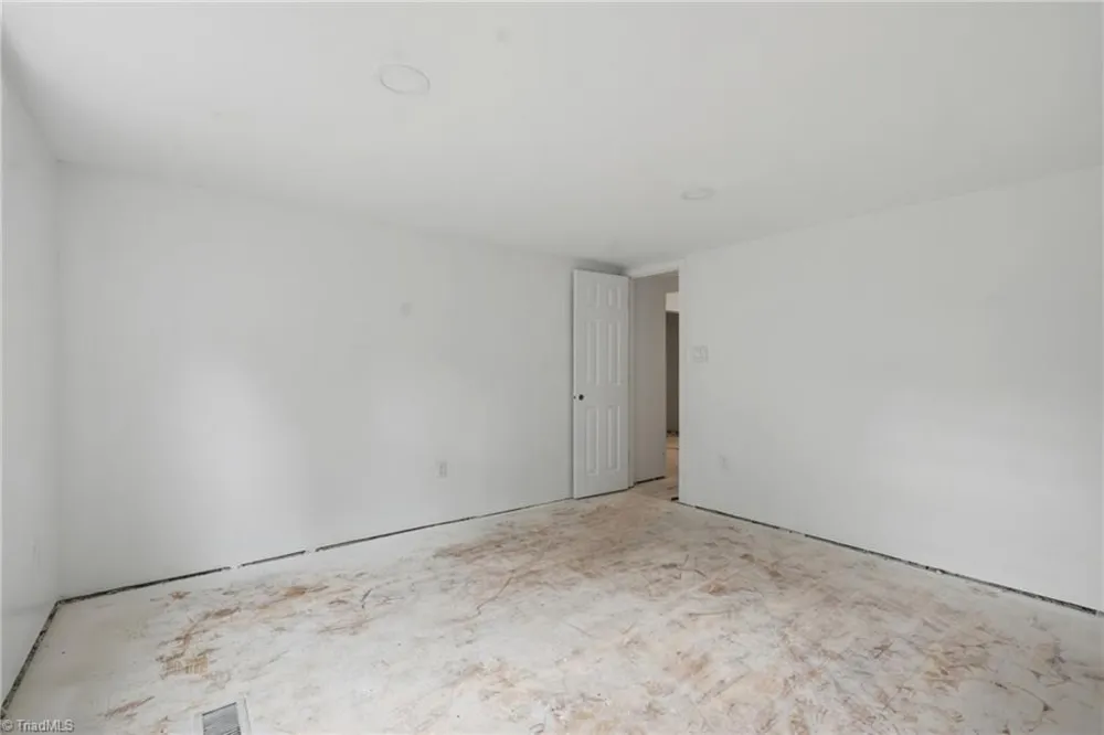 209 Bruno Lane Boomer, NC 28606