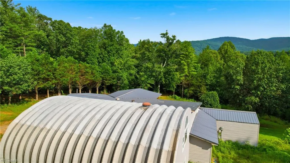 209 Bruno Lane Boomer, NC 28606