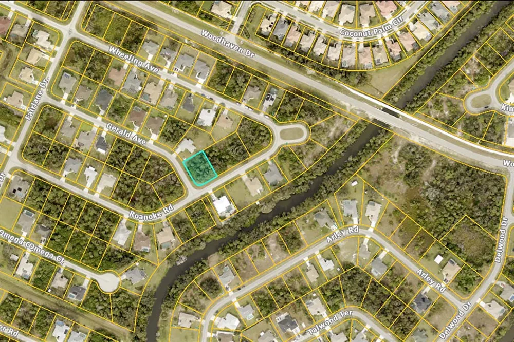 ROANOKE ROAD North Port, FL 34288