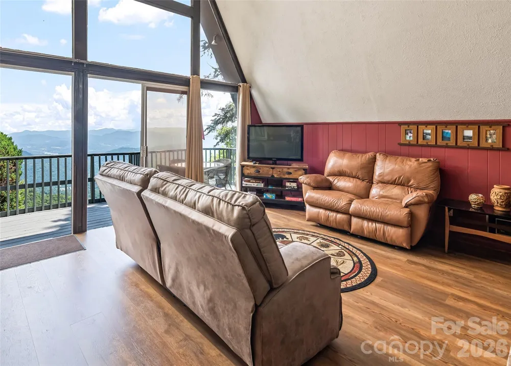 350 Quail Ridge Drive Maggie Valley, NC 28751