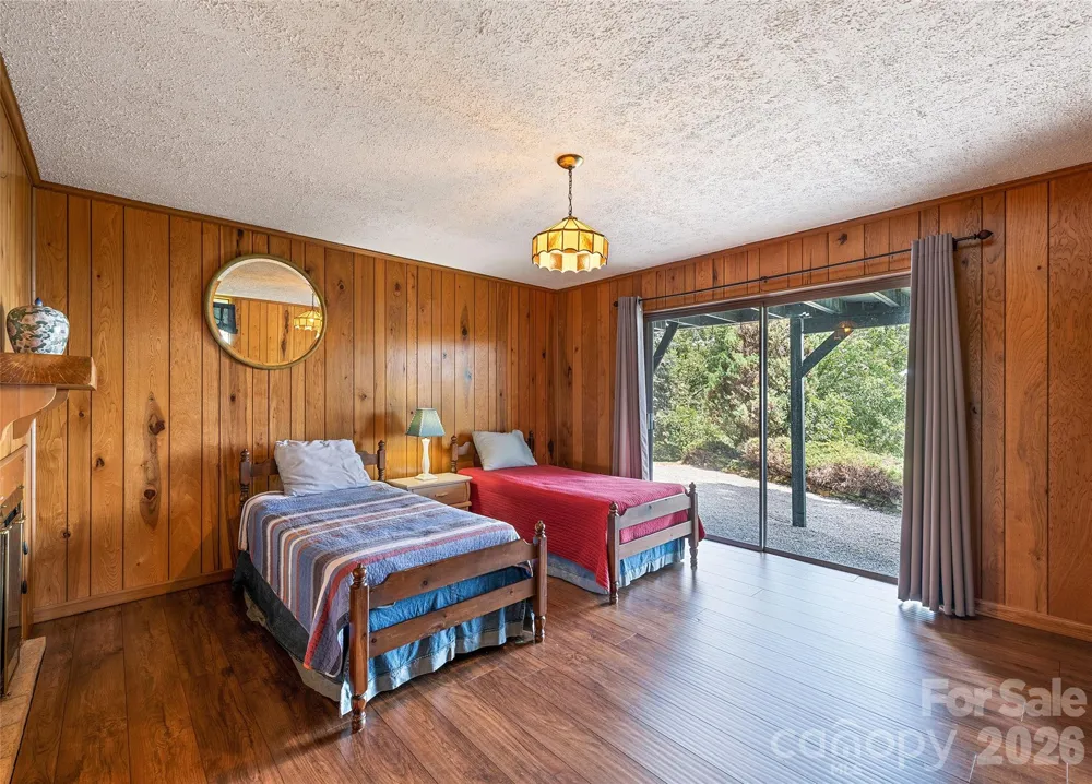 350 Quail Ridge Drive Maggie Valley, NC 28751